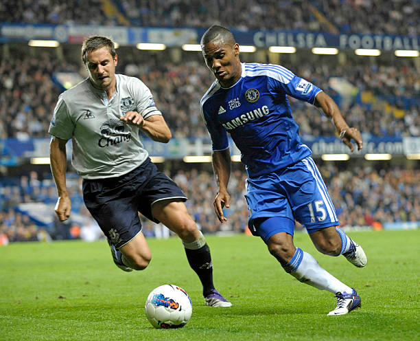 勒沃库森强 勒沃库森强