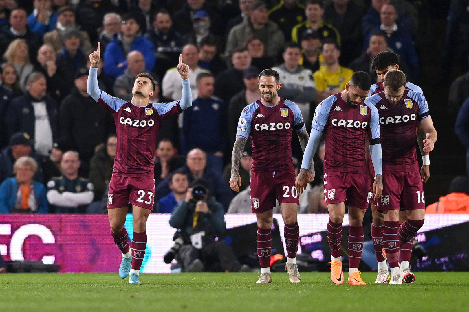 今晚比赛的 今晚比赛的